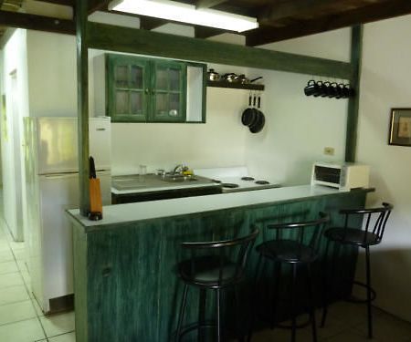 Summerland Suites Bon Accord Village 외부 사진